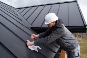 Hiring Reliable Roofing Contractors in Canada